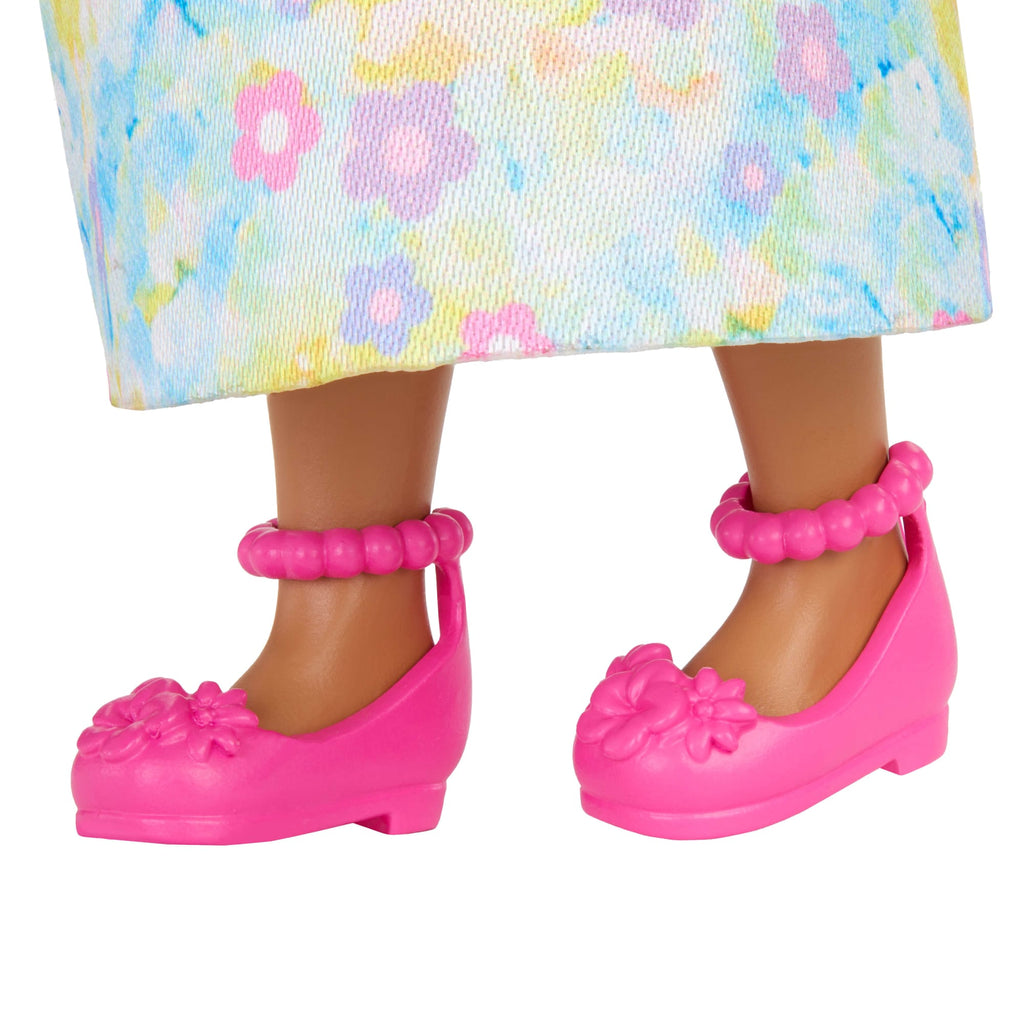 Barbie Chelsea Royal Small Doll With Pink Hair, Removable Skirt, Shoes & Hair Accessory, 6-Inch