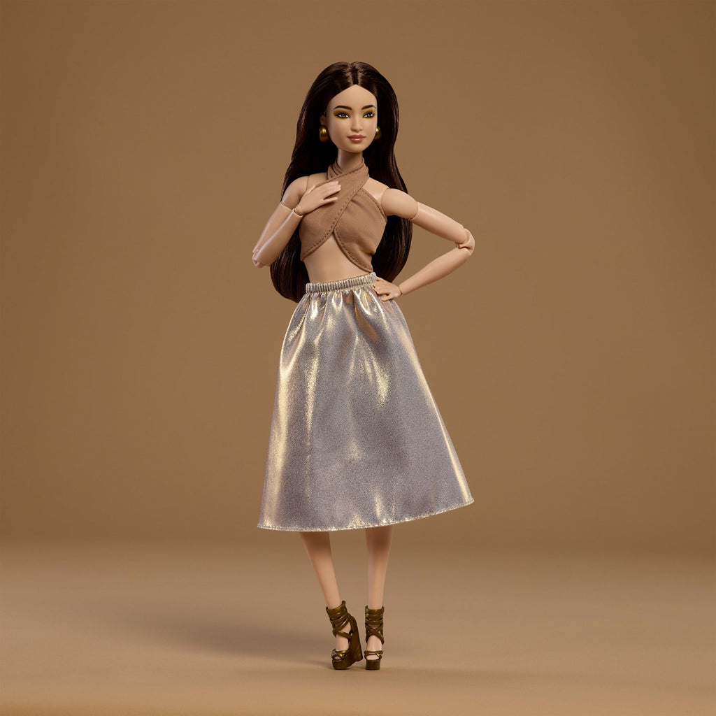 Barbie Signature Barbie Basics Falda Dorada