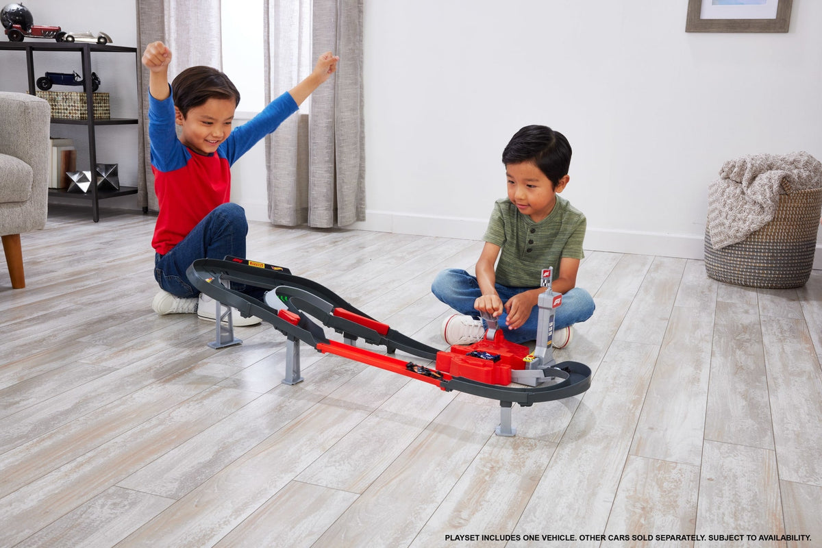 Hot Wheels Racing Formula 1 Sprint Race Circuit Track Set With 3 Die-Cast Toy Cars in 1:64 Scale