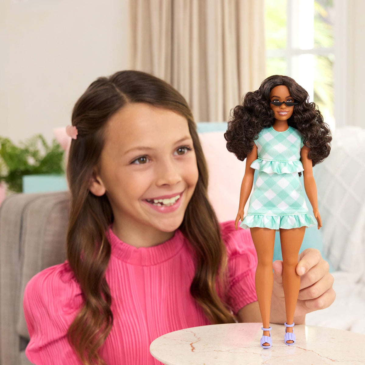 Barbie® Poupée Barbie Fashionistas Robe Vert Menthe