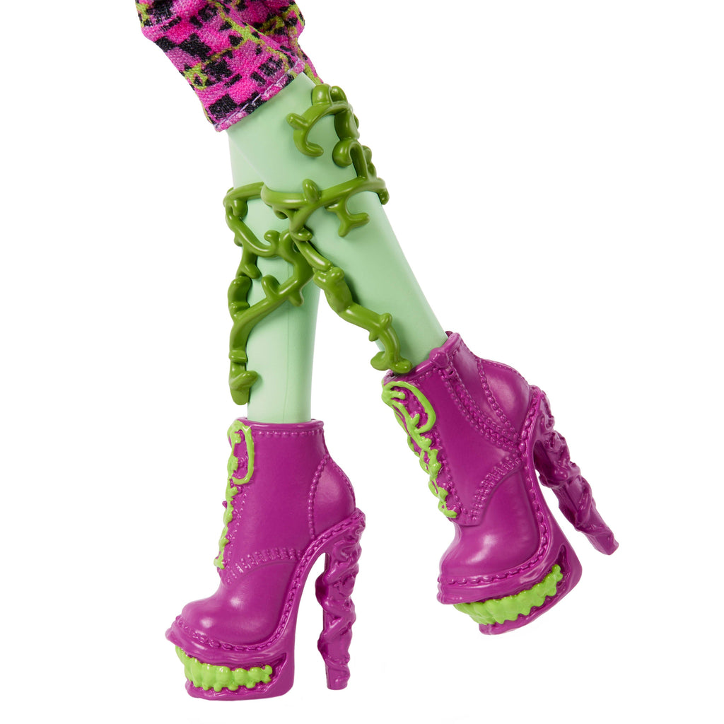 Monster High Boo-Riginal Creeproduction Venus Mcflytrap Doll With Diary, Doll Stand And Pet