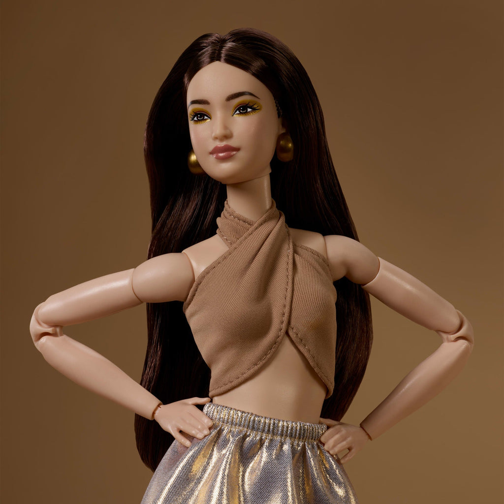 Barbie Signature Barbie Basics Falda Dorada