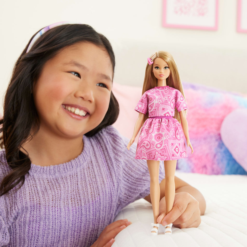 Barbie Fashionistas Style Doll #249 in Pink Paisley Skirt, Pink Paisley Top, Blonde Hair