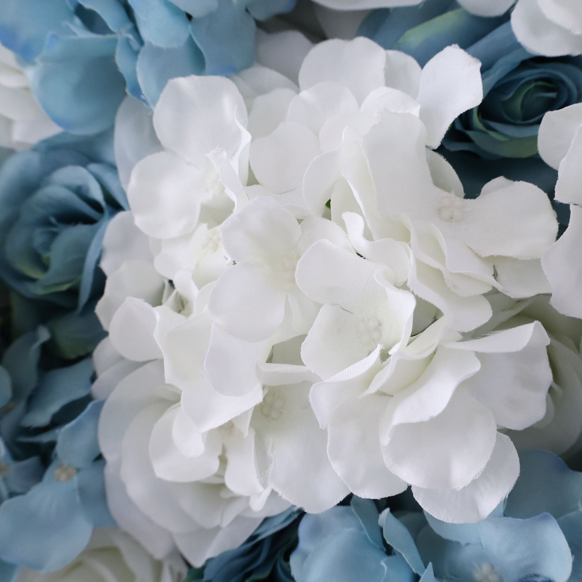 ValarFlowers Blue & White Floral Extravaganza Wall: A Serene. Elegant Masterpiece for Timeless Celebrations-VF-555