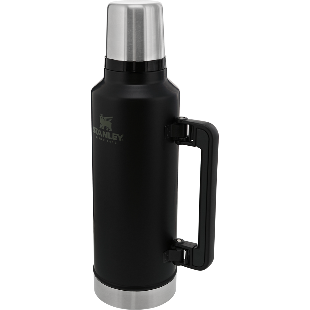 Classic Legendary Bottle | 2 QT - Stanley Create