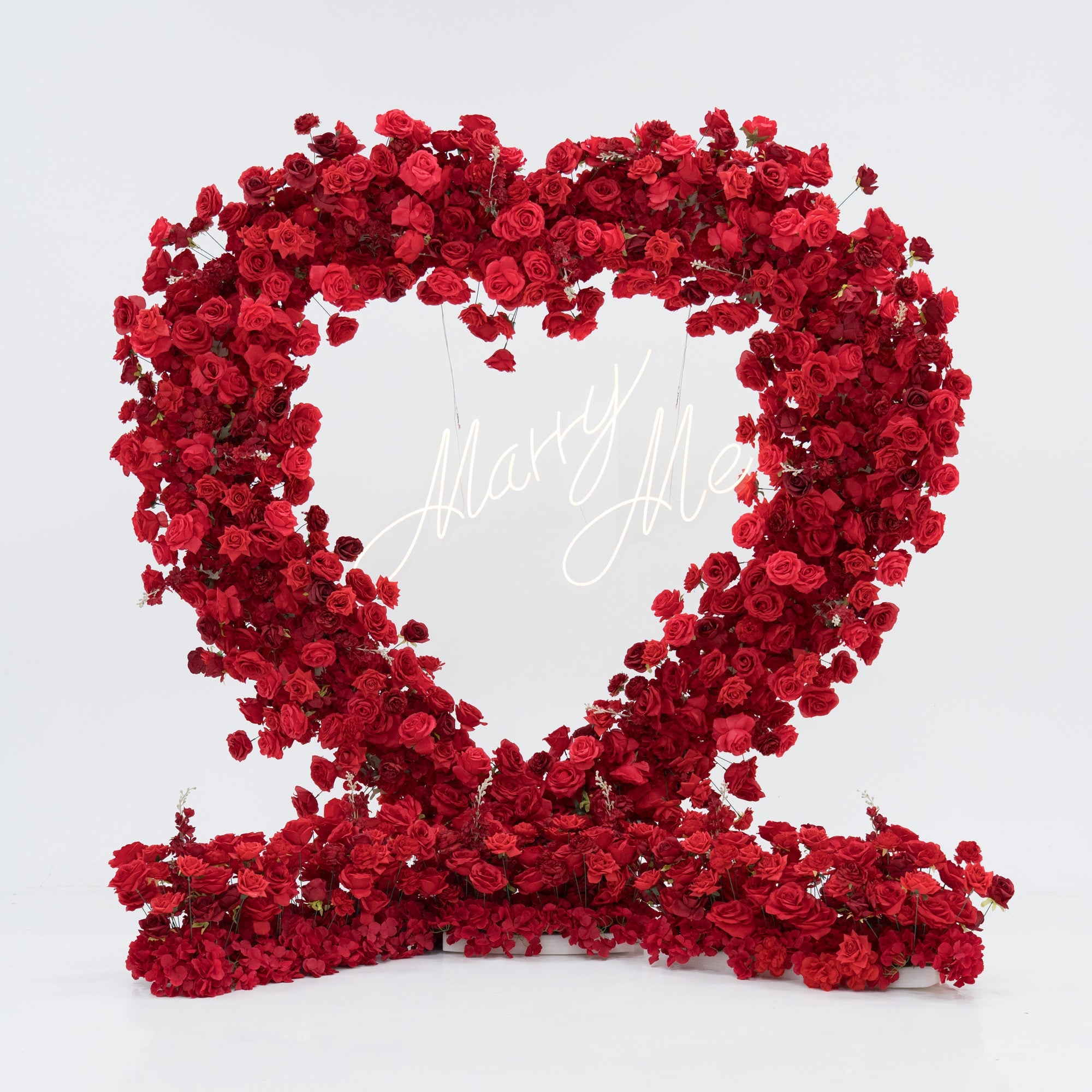 ValarFlowers Red Rose Heart - Shaped Floral Backdrop: A Romantic Proposal & Event Centerpiece-HA-405