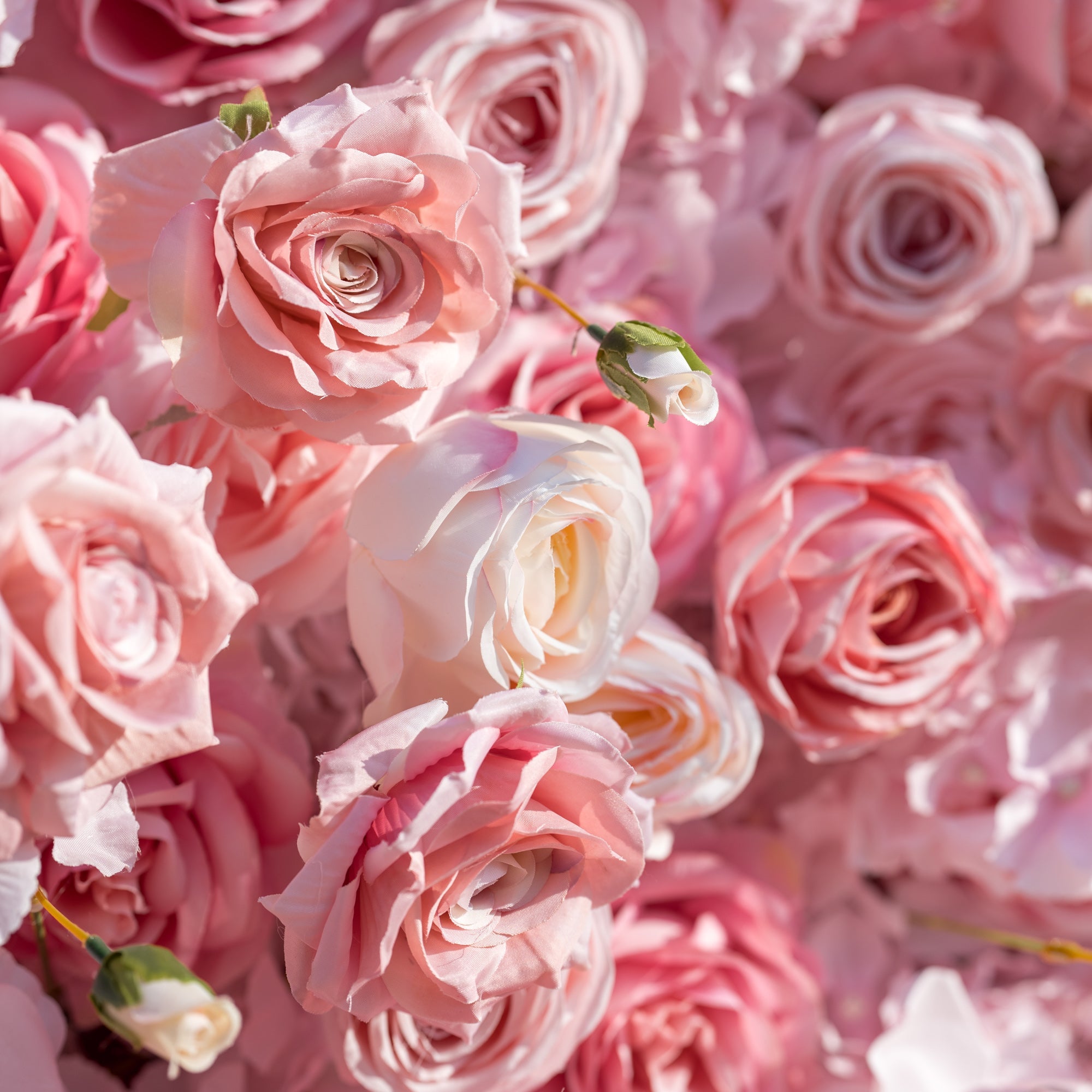 Valar Flowers Roll Up Artificial Lush Pink Floral Wall VF-501