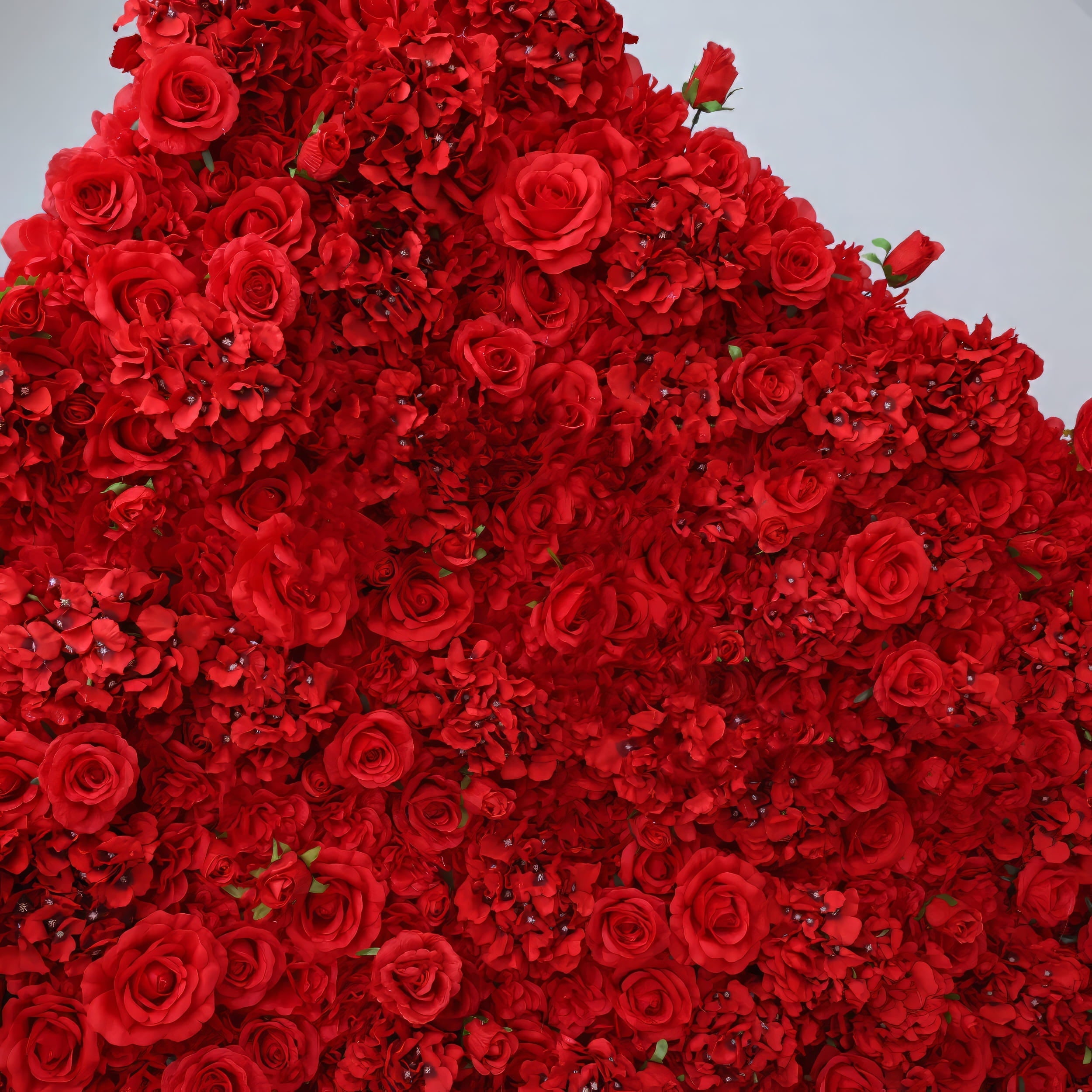 Valar Flowers Presents: Red Blossom Bliss – A Dense Array of Roses in an Artificial Fabric Flower Wall-VF-157-3