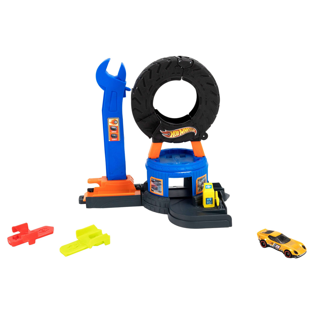Hot Wheels City Downtown Tire Shop Playset & 1:64 Scale Toy Car, Speed Snap Track Compatible