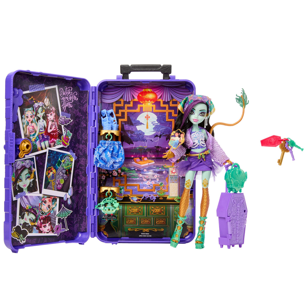 Monster High Skulltimate Secrets Gore-Geous Oasis Playset, Jinafire Long Doll And Accessories