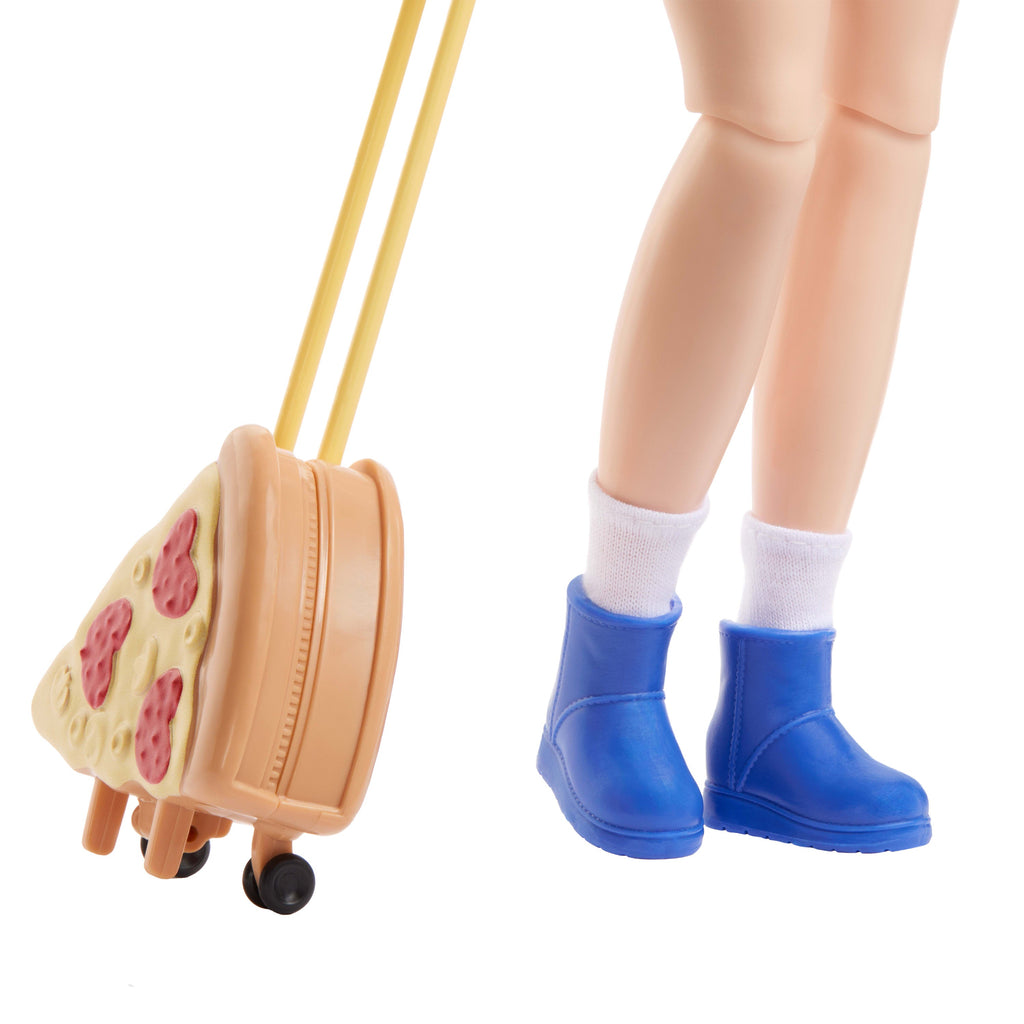 Barbie Dream Besties Weekend Getaway Renee Fashion Doll With 7 Travel Themed Accessories