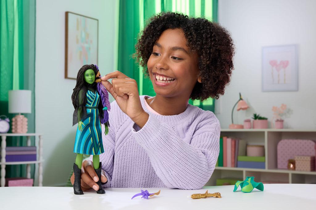 Universal Pictures’ Wicked Get Ready With Elphaba Doll Set With 7 Accessories & Color Change Nails