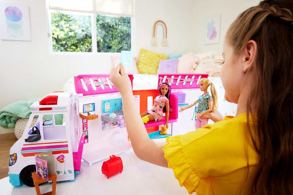 Barbie Profesiones Set de Juego Clínica de Atención Médica