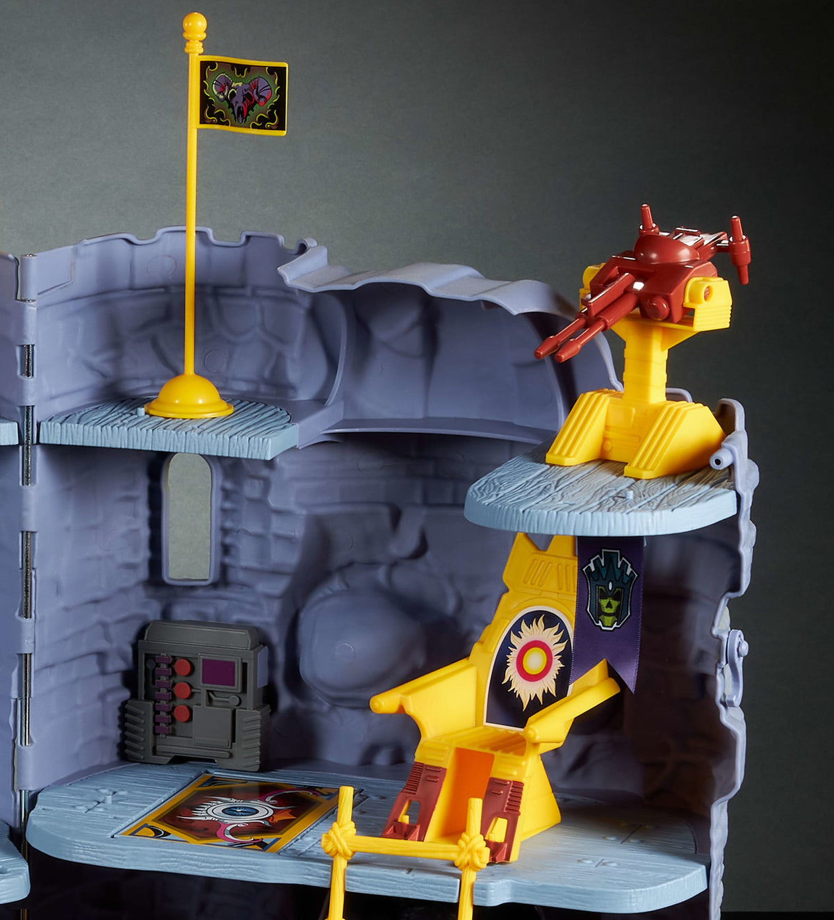 Masters Of The Universe Vintage Castle Grayskull Playset With Display Mat & 1 Figure & Accessories