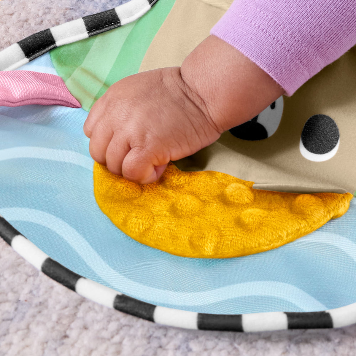 Fisher-Price Baby Brinquedo para Bebês FP Almofada Colorida