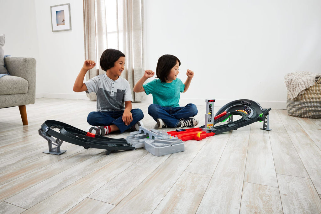 Hot Wheels Monster Trucks-Coffret Piste Dragon Sharks Vs. Dinos