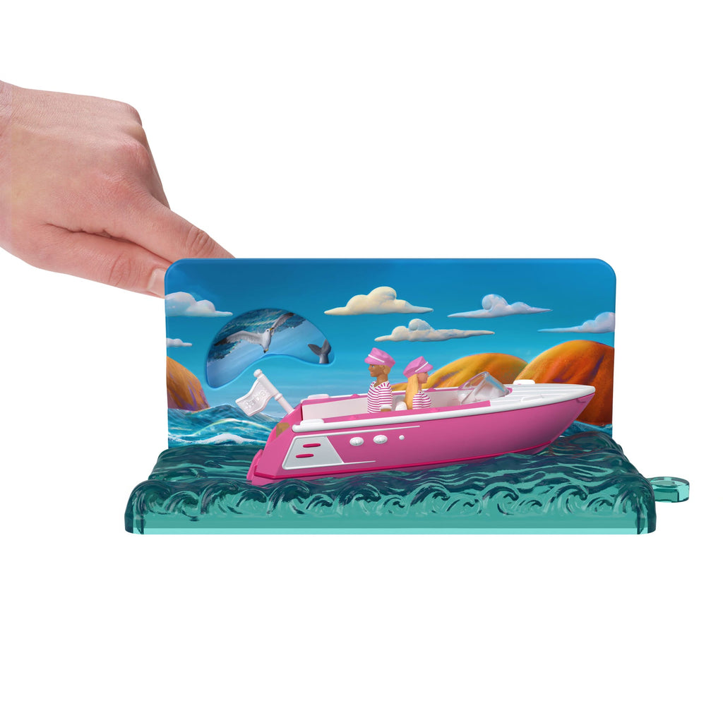 Barbie Mini BarbieLand Veículo para Boneca O Filme Barbie e Ken em um barco