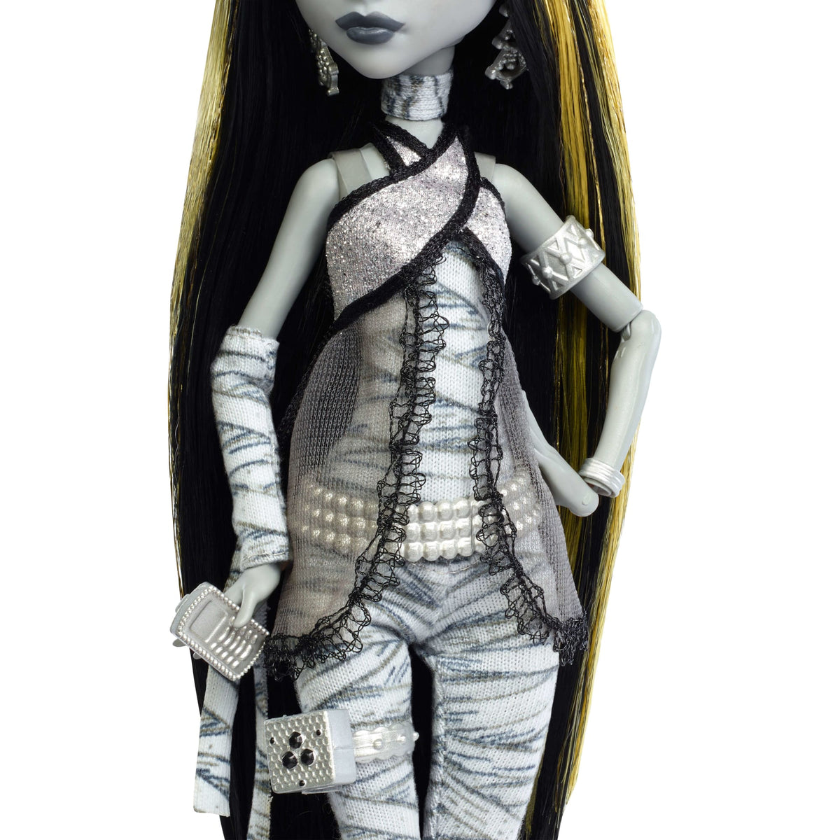 Monster High Reel Drama Cleo De Nile Black And White Reproduction Collector Doll With Poster