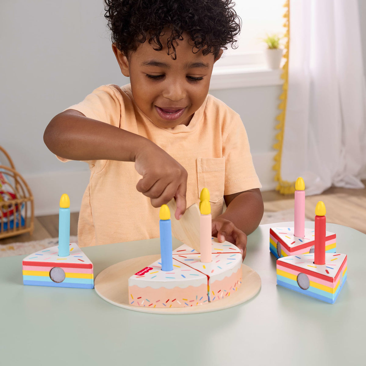 Fisher-Price Gâteau en Bois Coffret