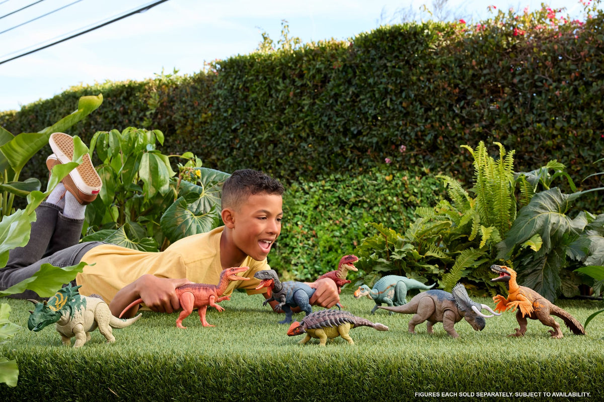 Jurassic World Wild Roar Dinosaur Figures With Attack Action, Light And Sound, Digital Scan Code
