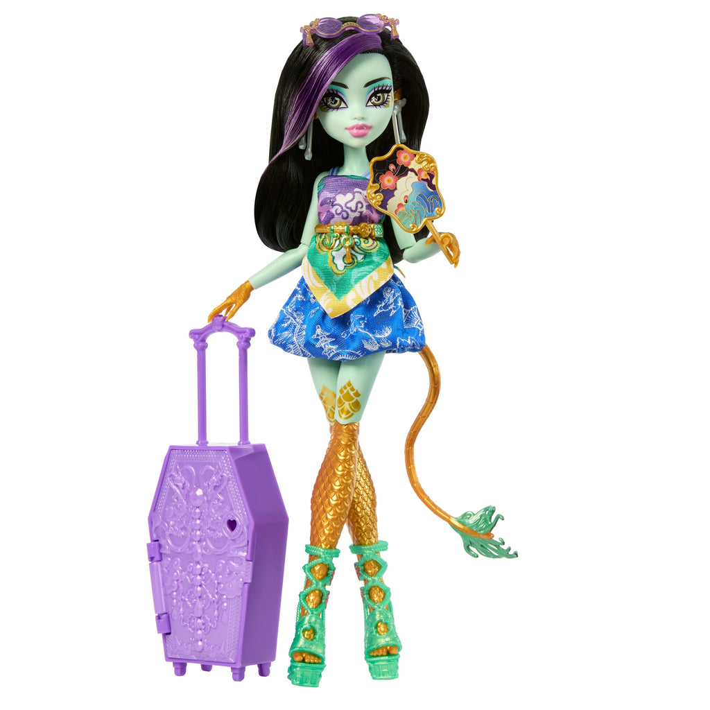 Monster High Skulltimate Secrets Gore-Geous Oasis Playset, Jinafire Long Doll And Accessories