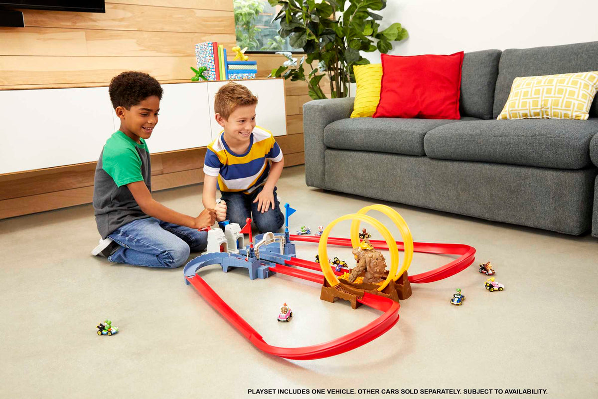 Hot Wheels Mario Kart Pista de Brinquedo Castelo Do Caos De Bowser