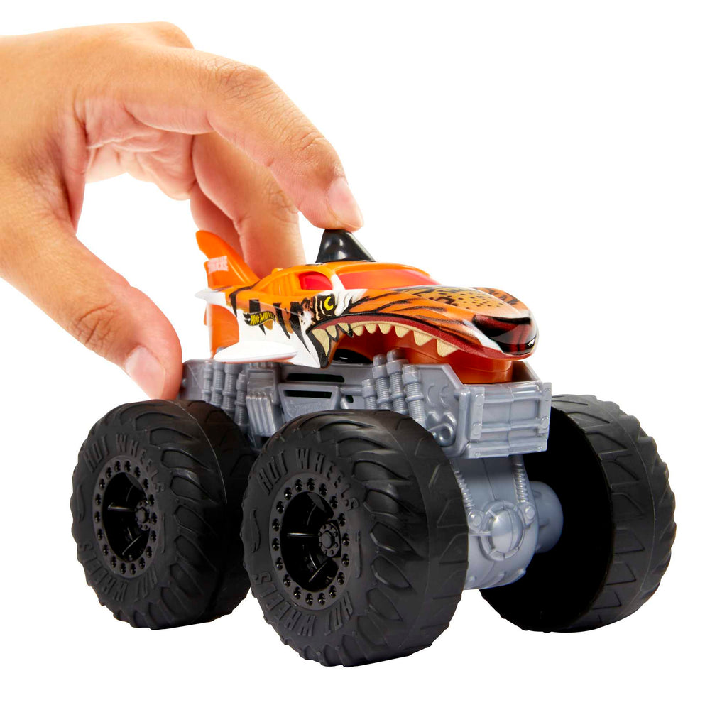 Hot Wheels Monster Trucks Véhicule Tiger Shark Sons et Lumières