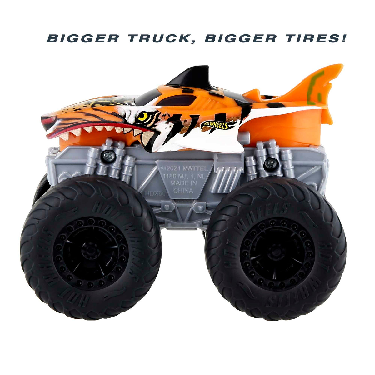 Hot Wheels Monster Trucks Roarin' Wreckers Tiger Shark