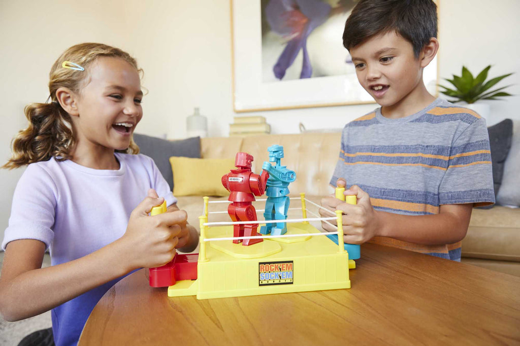 Rock 'Em Sock 'Em Robots Kids Game, Fighting Robots With Red Rocker & Blue Bomber