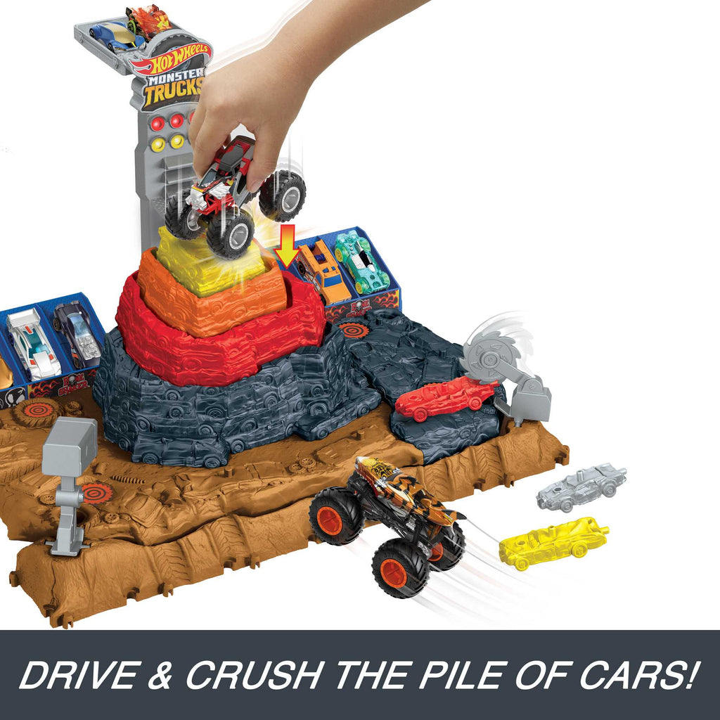 Hot Wheels Monster Trucks Arena Smashers Bone Shaker Ultimate Crush Yard With 1 Vehicle
