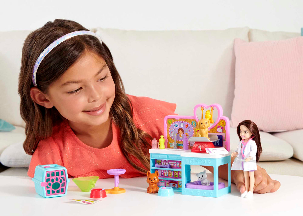 Barbie Chelsea Poupée et Coffret de Jeu