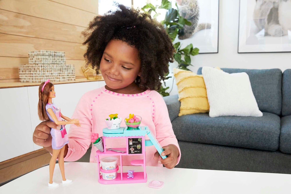 Barbie Florist Playset With Brunette Barbie Doll, Dough, Vases & More, Ages 3 & Up