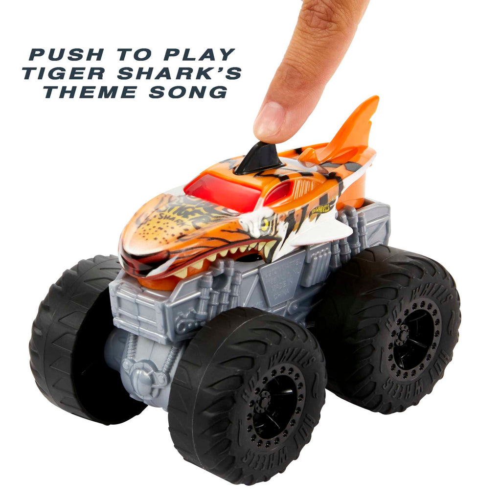 Hot Wheels Monster Trucks Roarin' Wreckers Tiger Shark