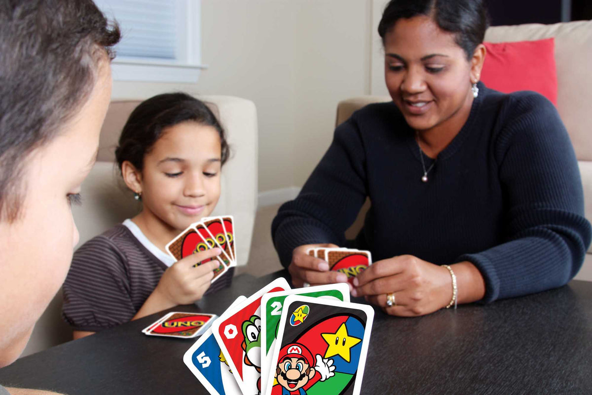UNO Super Mario Card Game, Video Game Themed Travel Game in Collectible Storage Tin