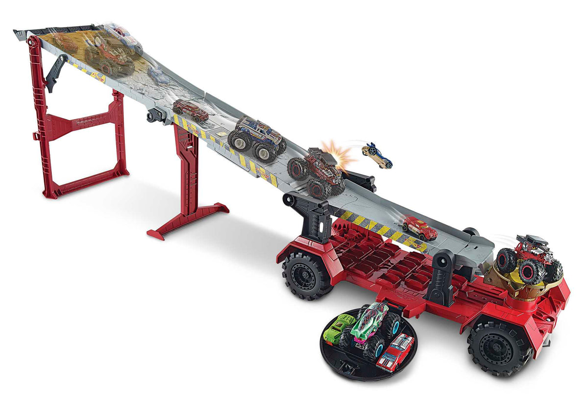 Hot Wheels Monster Trucks Downhill Race & Go Play Set