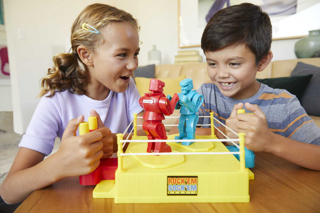 Rock 'Em Sock 'Em Robots Kids Game, Fighting Robots With Red Rocker & Blue Bomber