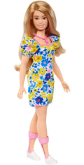 Barbie Fashionistas Poupée Atteinte de Trisomie 21 Avec Robe