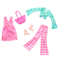 Barbie Tenues Coffret de 2 Tenues à Thème de Chalet et Accessoires