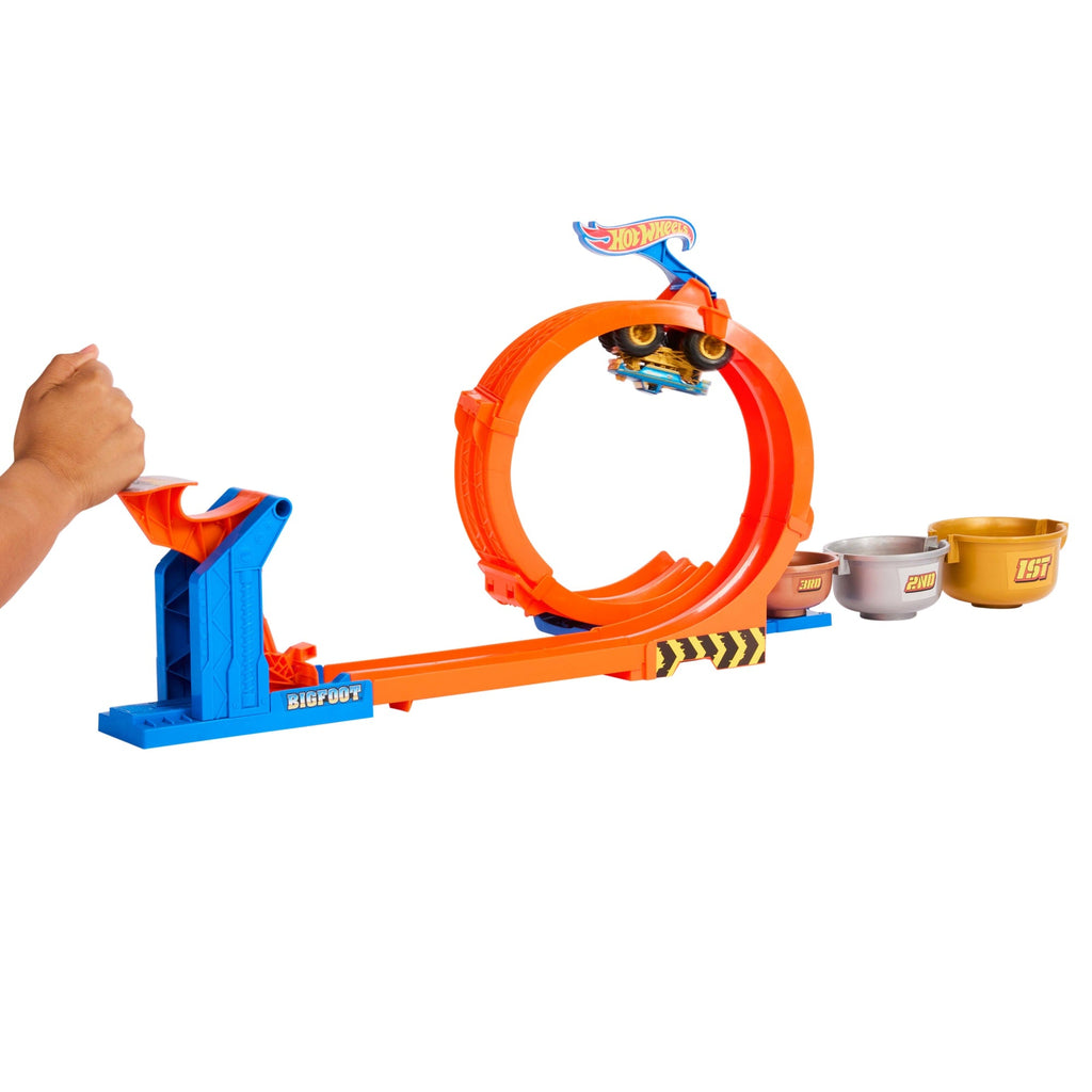 Hot Wheels Monster Trucks Pista de Brinquedo Troféu Bigfoot Giros Extremos