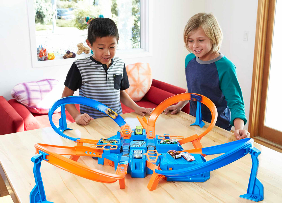 Hot Wheels Piste Circuit Crashs et Carrefours
